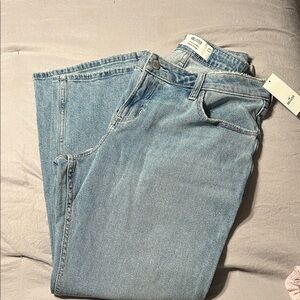 Hollister curvy low rise Jeans